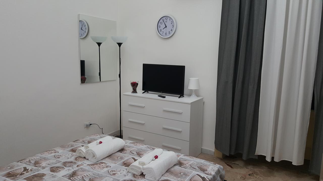 Exclusive House Center Apartment Catania Luaran gambar